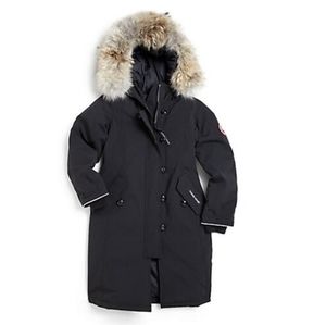Girl's Canada Goose in Medium